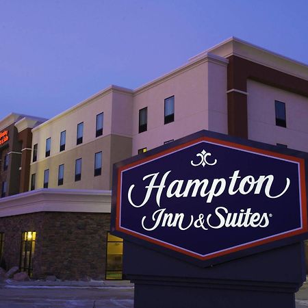 Hampton Inn & Suites Bismarck Northwest Ngoại thất bức ảnh